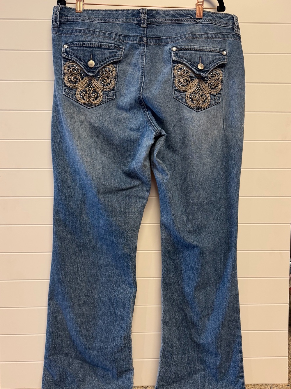 Nine West Embellished Jeans Size 33/16 31 inch inseam